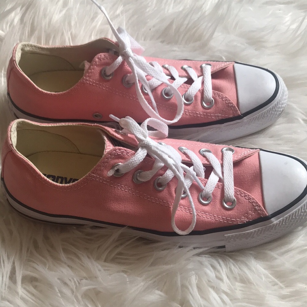 Converse, pink